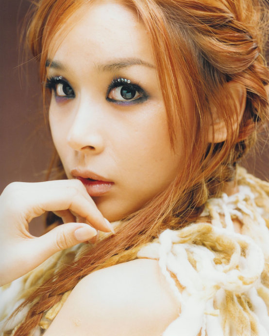 韩国变性艺人河莉秀老公简历,河莉秀变性前后的照片对比