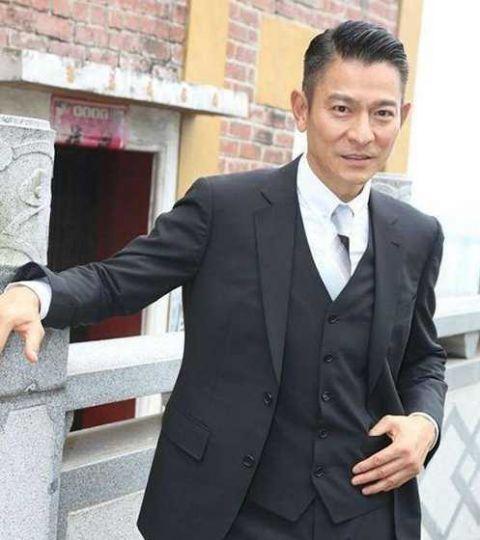 转型网红直播的10个女明星,4位网红转型成明星后现状