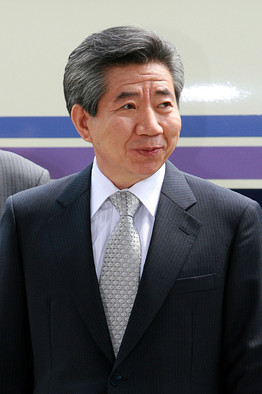 韩国被财阀控制的娱乐圈,韩国被财阀控制的艺人照片