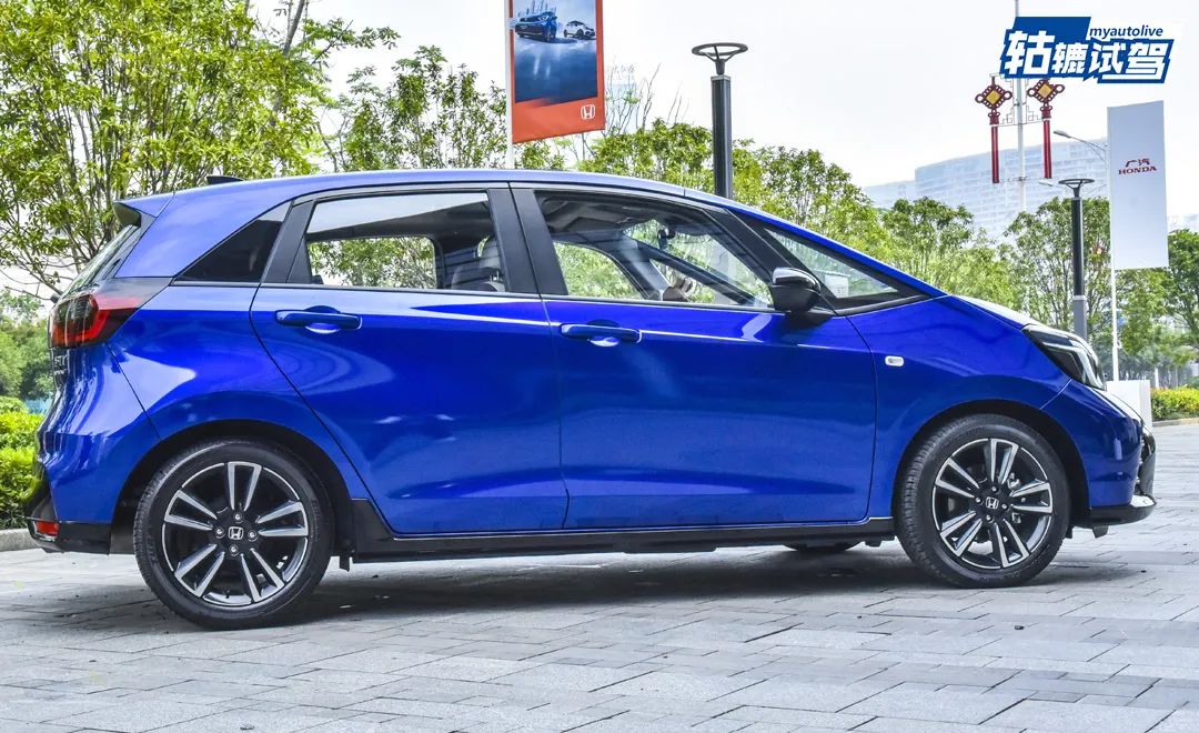 试驾广汽本田新飞度,试驾本田新飞度潮跑版
