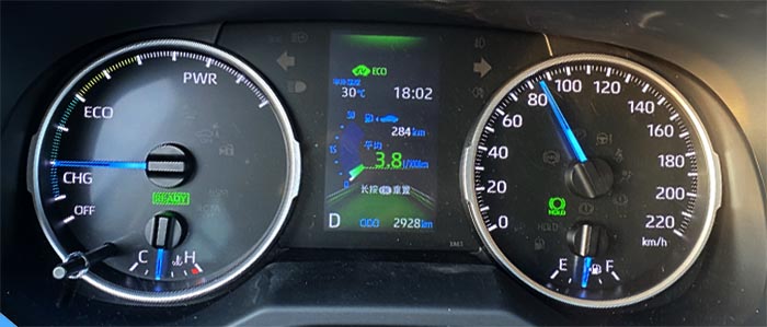 广汽丰田威兰达初体验,威兰达双擎四驱真实续航里程