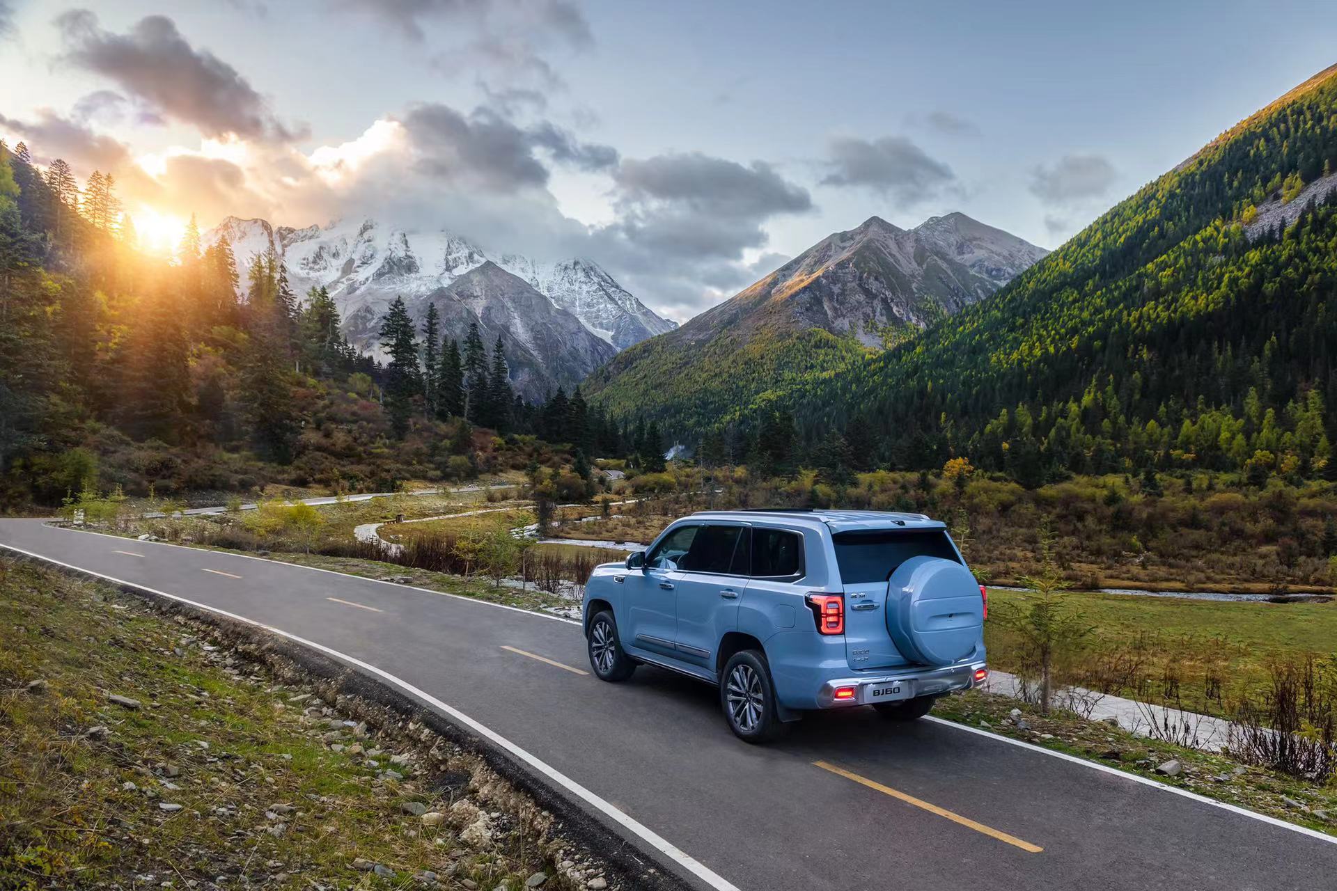 北京bj60官图售价20万,2024款全新bj60车型价格