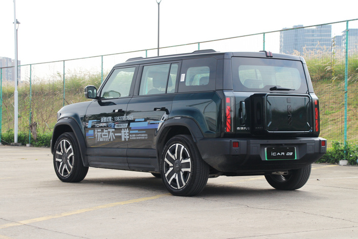 造型好看的硬派越野车,15万动力强劲的四驱suv