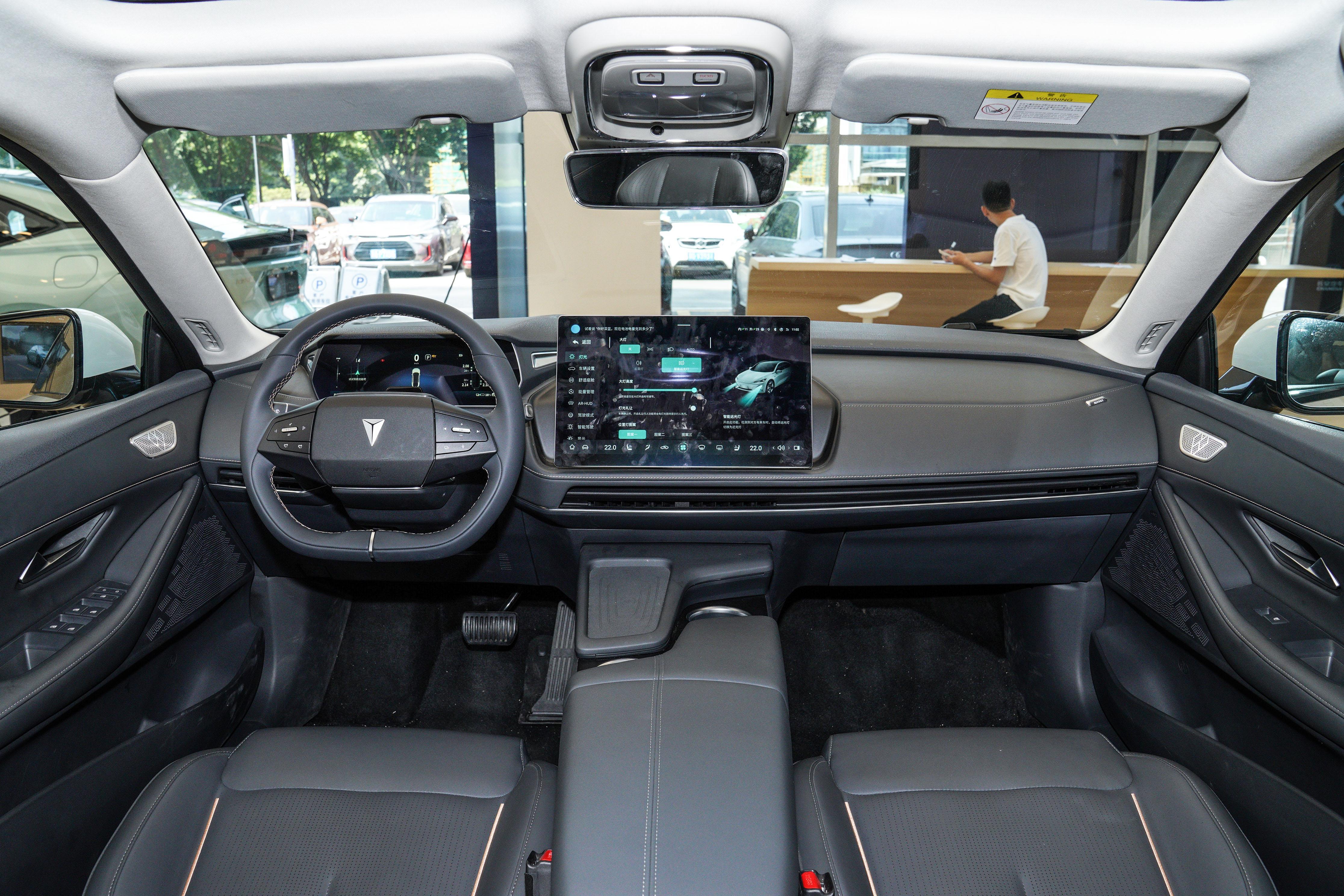 深蓝sl03新款和老款的驾驶感受,深蓝sl03纯电版真实用车感受