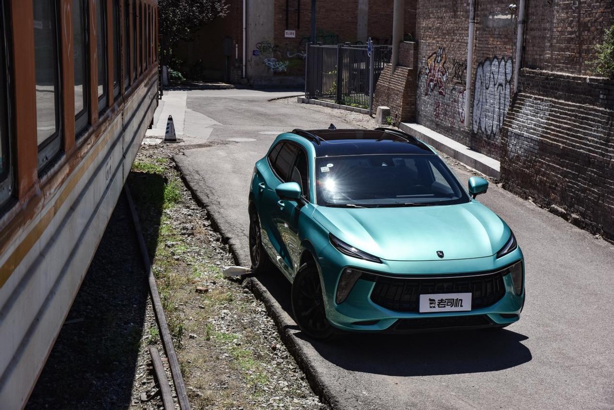 运动风格浓郁风行t5evo正式上市,风行t5evo2021款值得购买吗