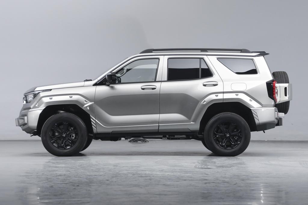 -43℃燃擎冬季，“冰雪铁人三项”创越野新能源纪录！