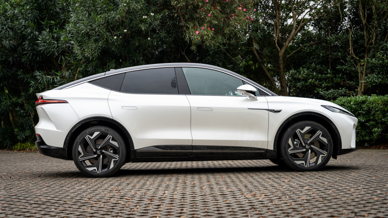 有人去试驾过飞帆r7了吗,飞凡r7第一视角试驾