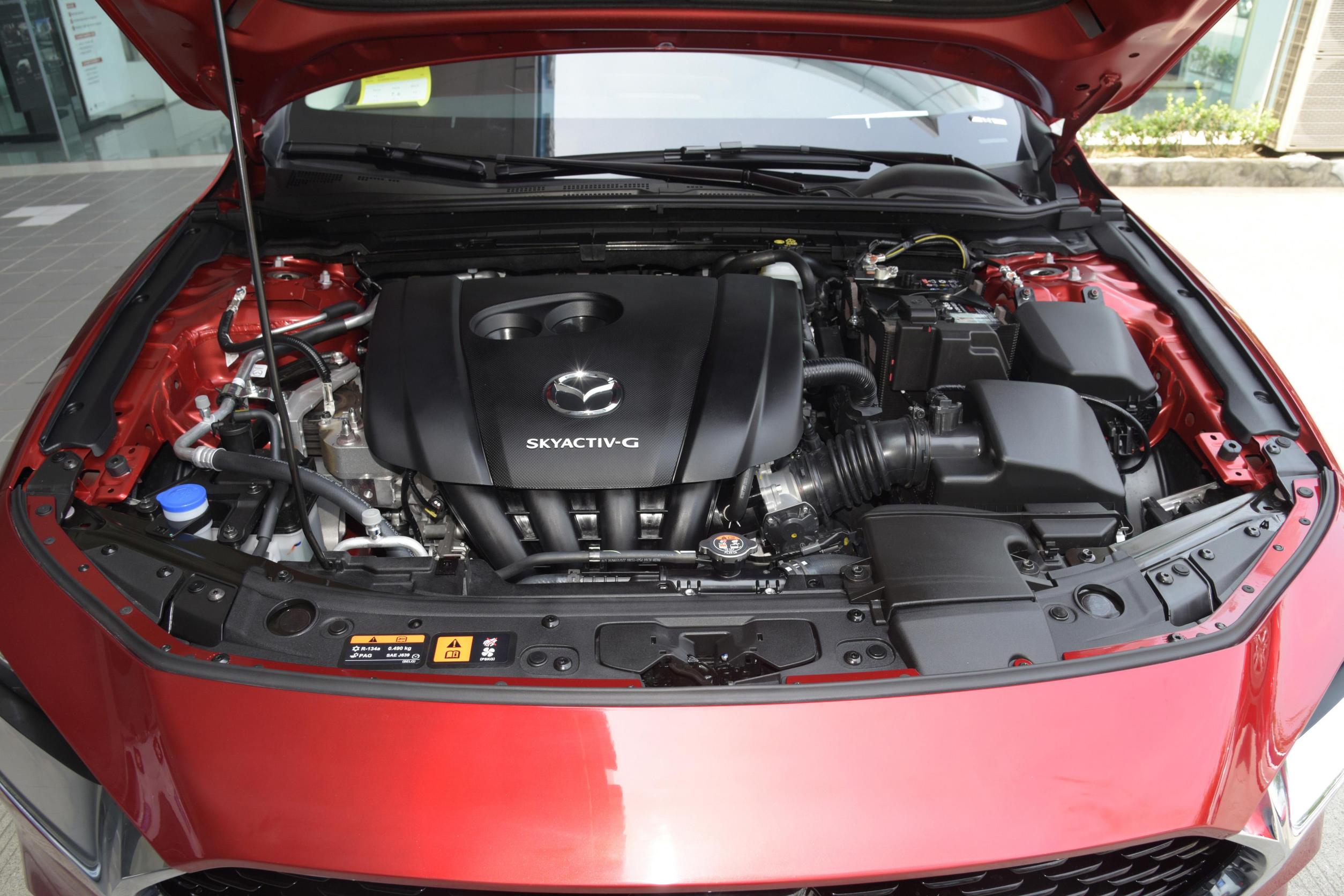 马自达3昂克赛拉2.0有6挡,马自达3昂克赛拉2.0加什么汽油好