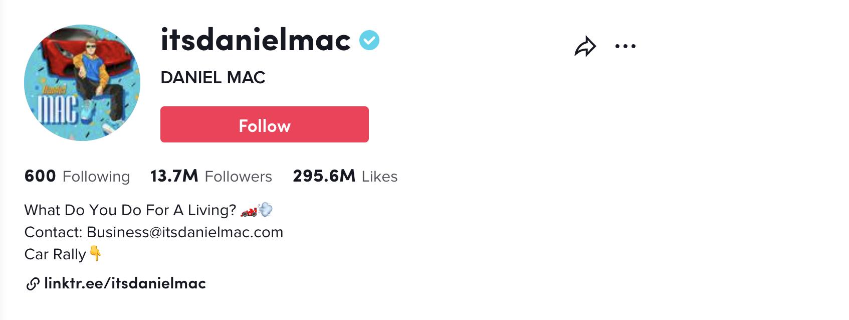 TikTok网红丹尼尔喜提保时捷CaymanGT4，“抖音”造富的外国人