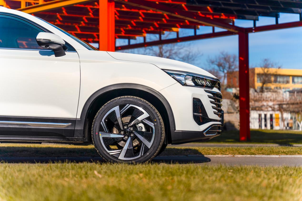 适合刚毕业的学生开的紧凑型suv,适合刚毕业的suv车型