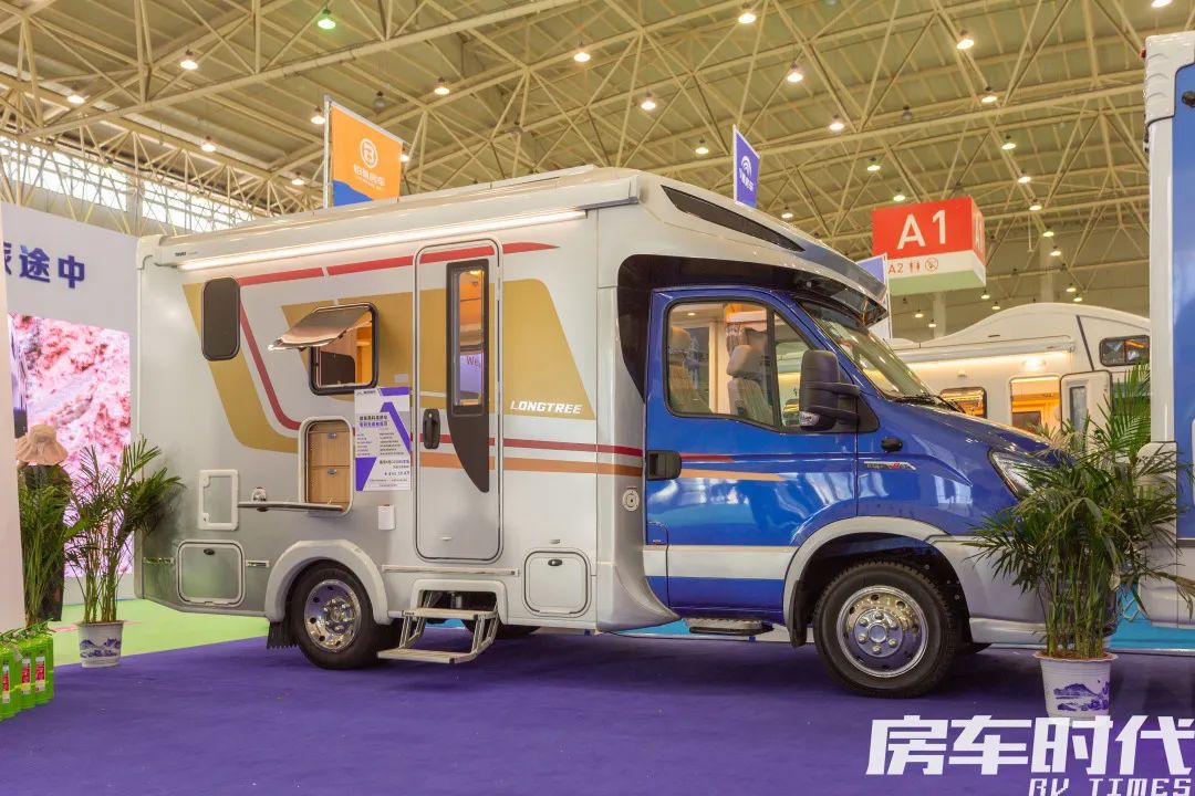 隆翠c658,隆翠4号房车