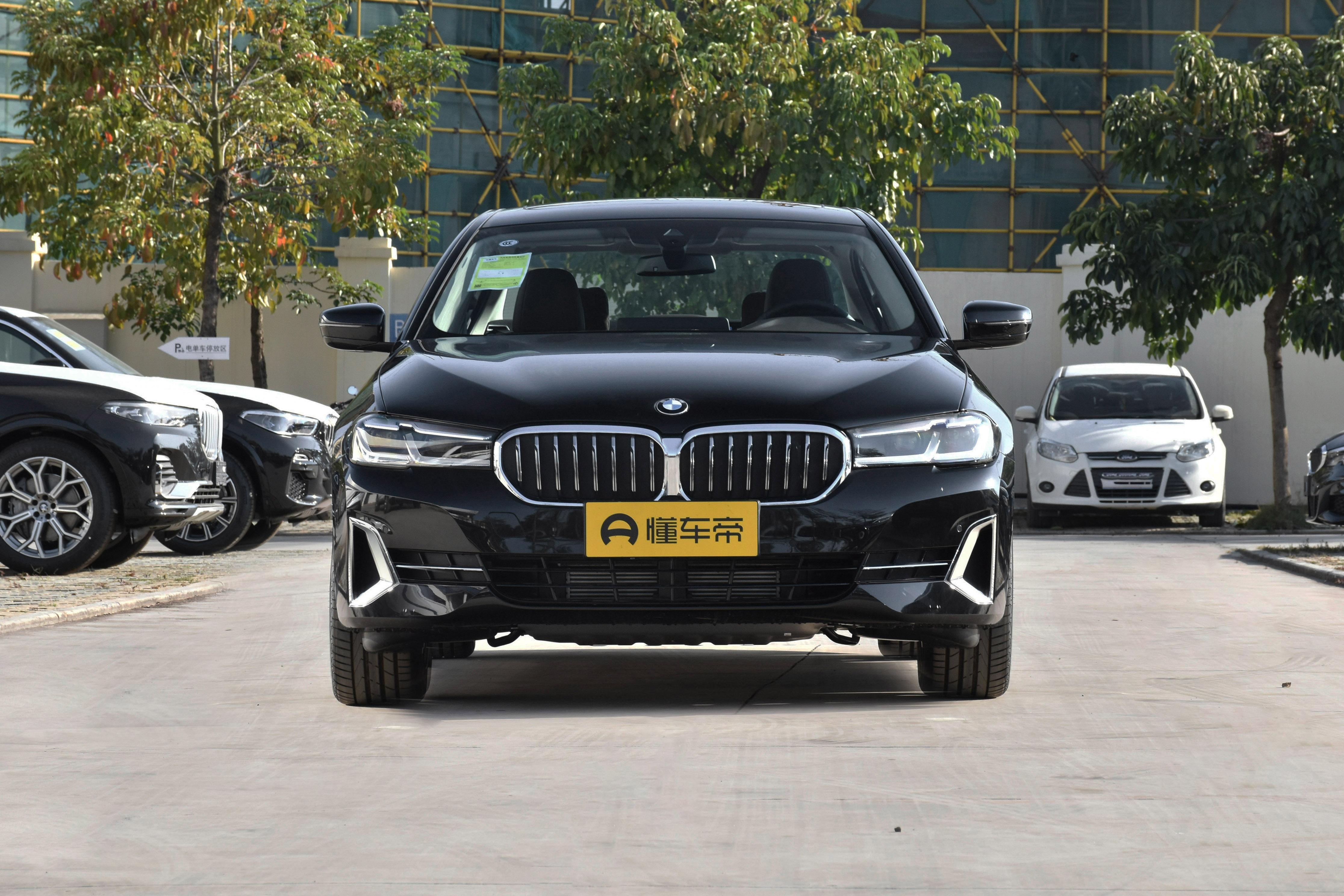 宝马5系年养车费用多少钱,宝马5系一年最低养车费用