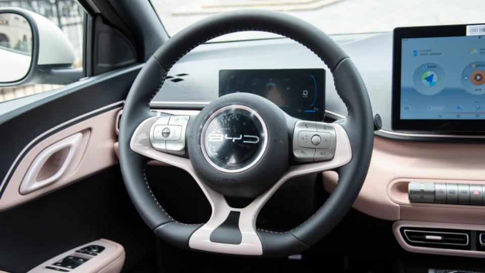 比亚迪海鸥顶配续航测试,比亚迪海鸥活力版和自由版的续航