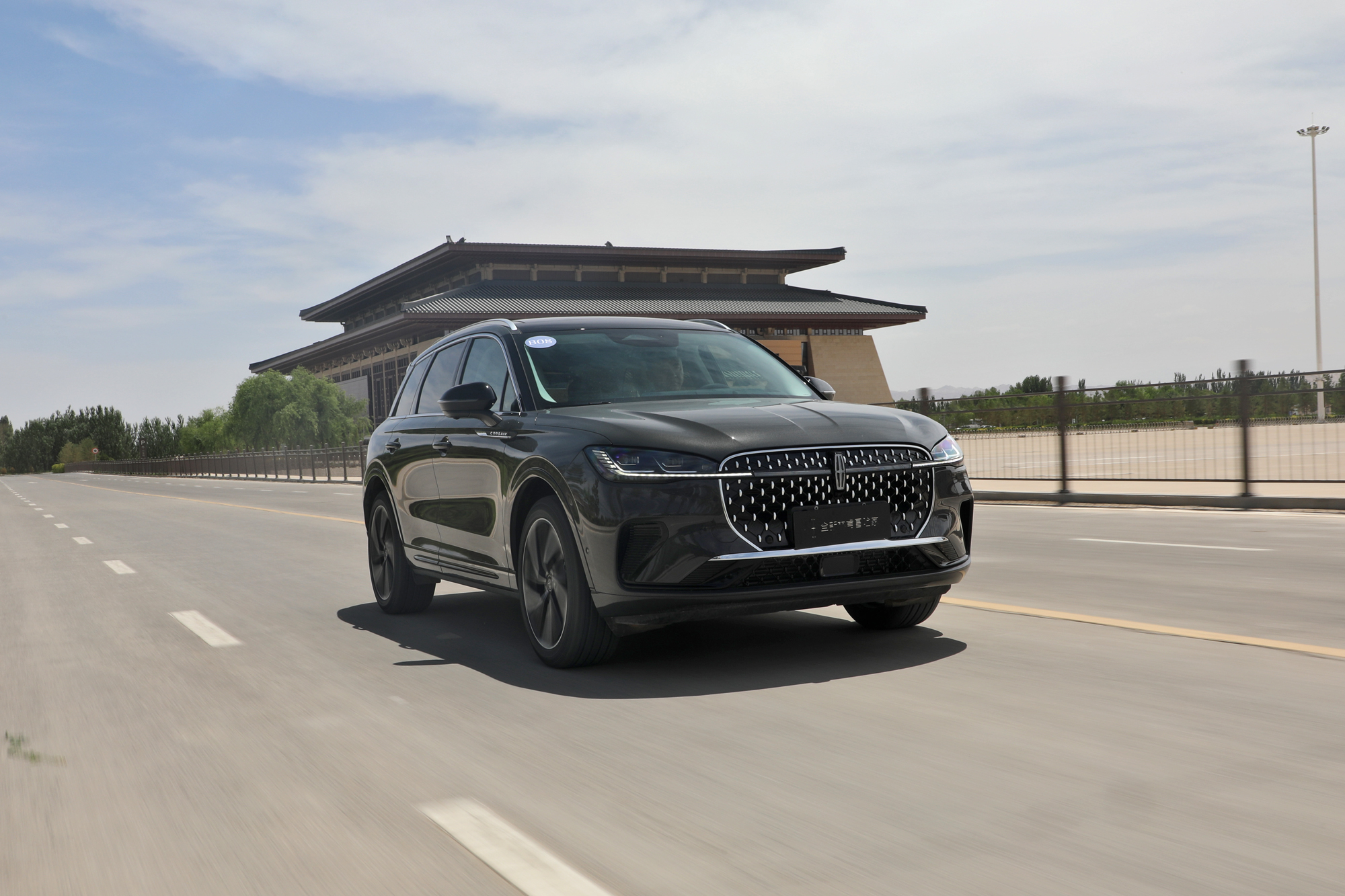 新款林肯冒险家顶配车型试驾,林肯冒险家2022第一视角试驾