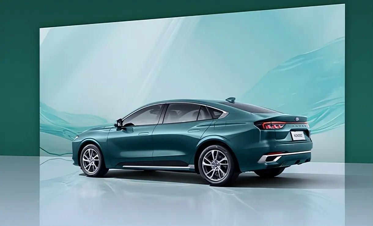 2023款蒙迪欧混动stline运动版,沉浸式体验蒙迪欧混动豪华版