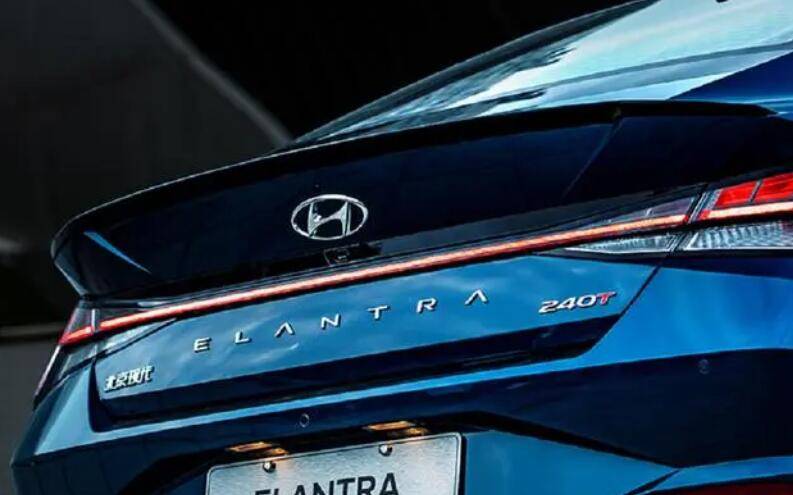 现代ix35和伊兰特有可比性吗,现代ix35和新款伊兰特怎么选