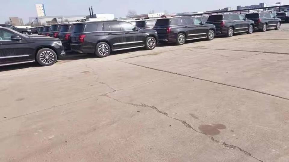 24万买到的奔驰中型suv到底怎么样,三十万左右的奔驰suv哪款好