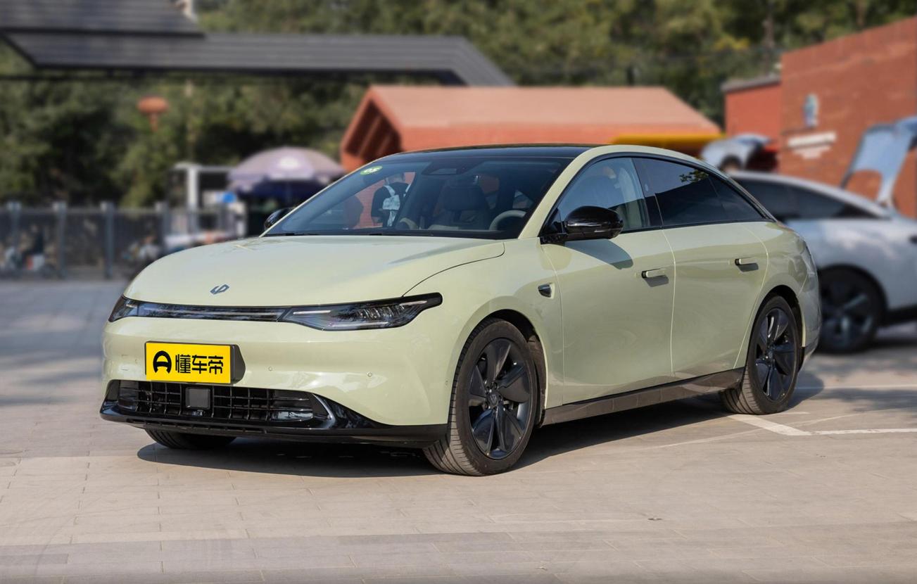 零跑C01真要掀桌子？C级车不到15万起，车长超5米，Model3不香了