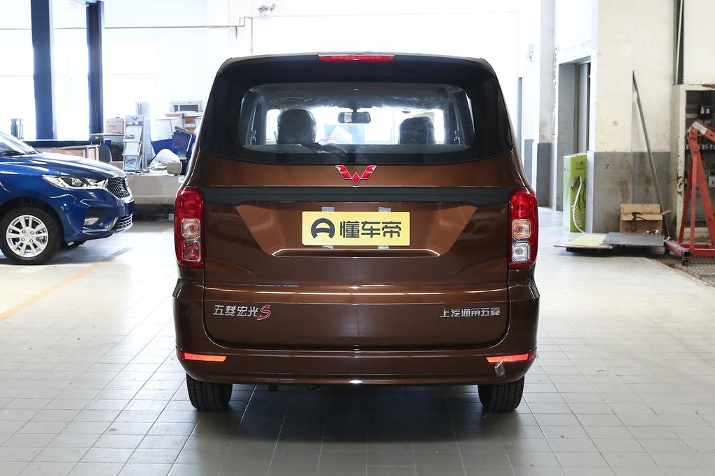 体验五菱宏光mini燃油版,五菱宏光1.5经典款试驾感受