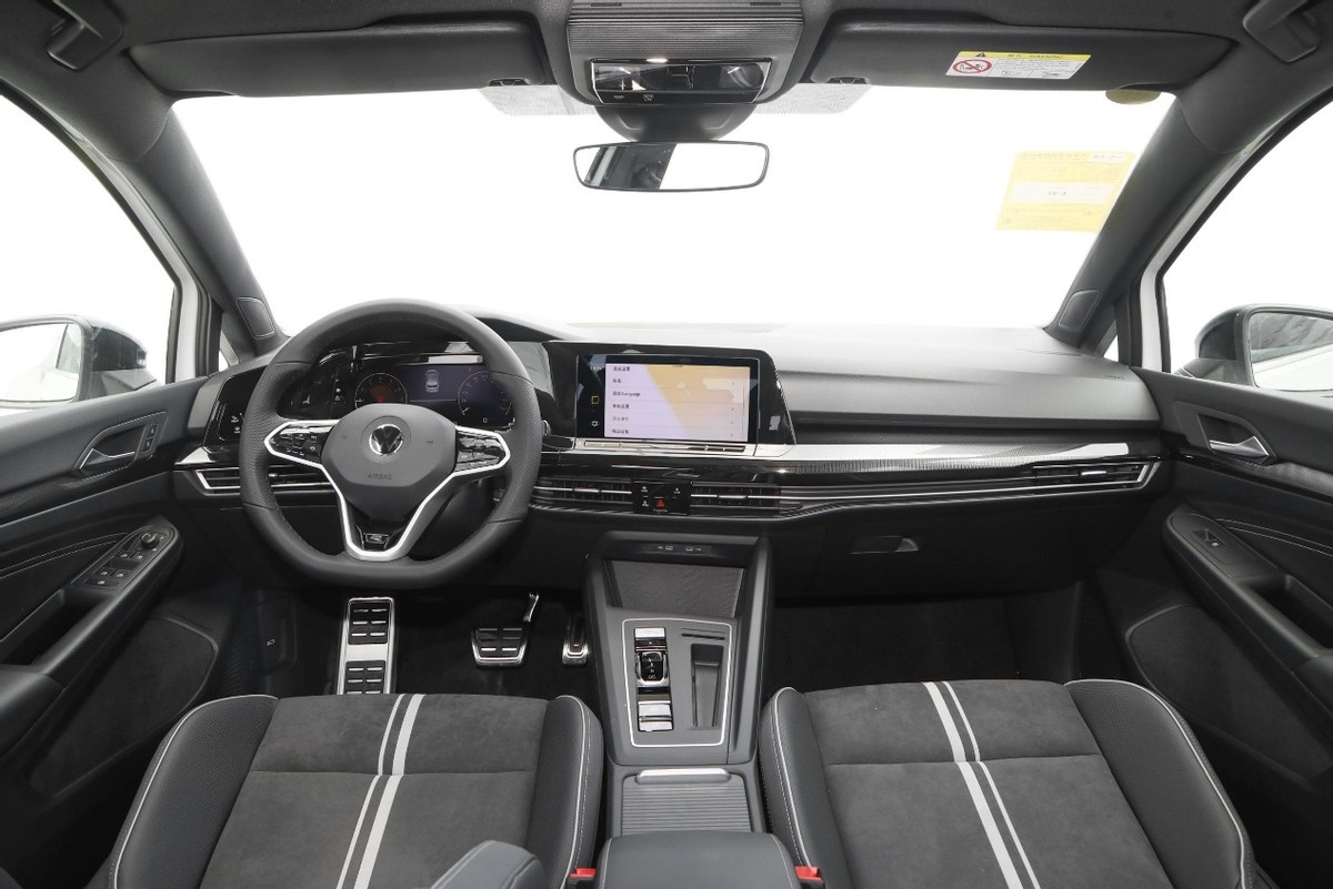 高尔夫2023款rlinelite油耗,2020款高尔夫r-line油耗