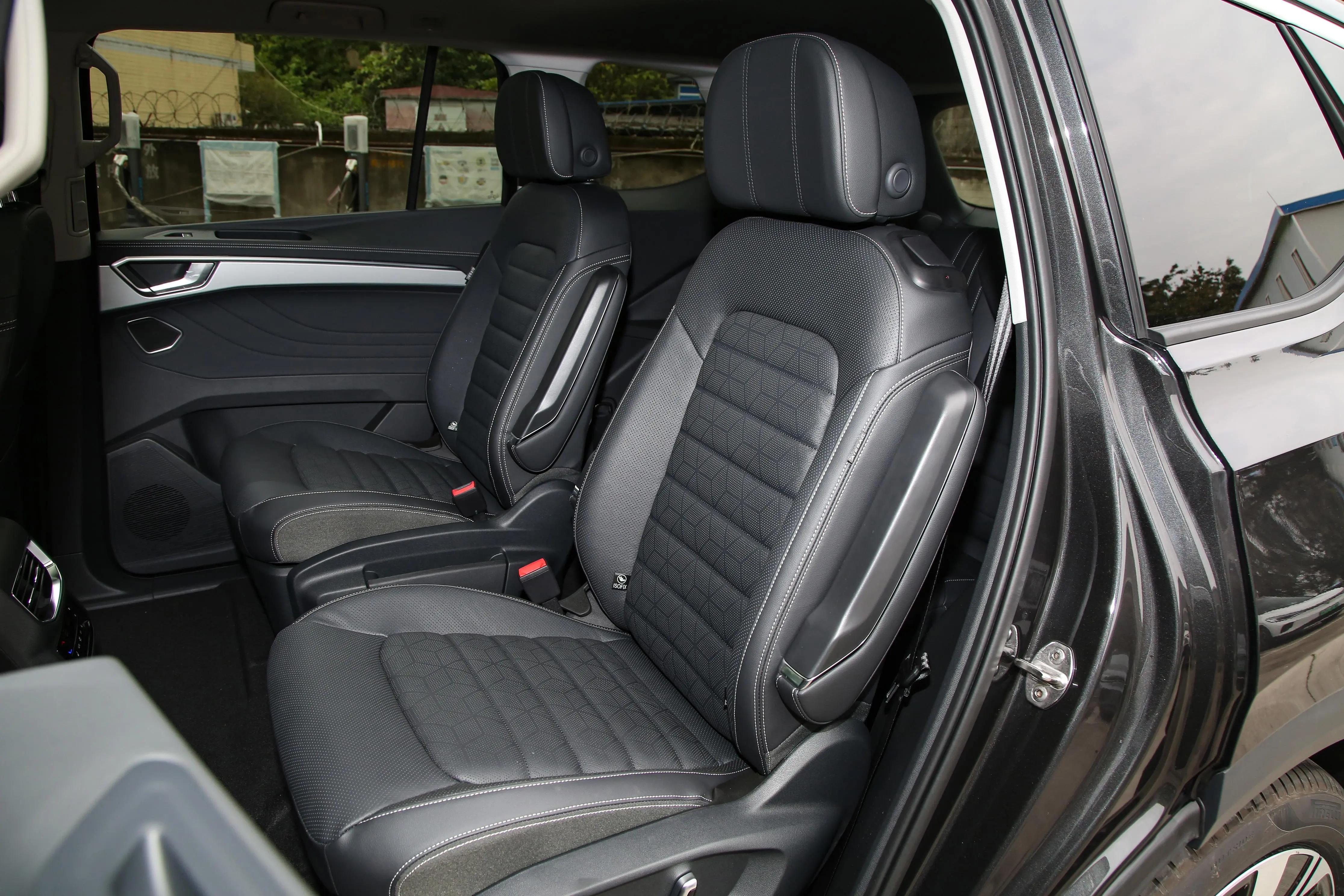 合资大型suv四驱性能测试,合资中大型suv推荐30万6座