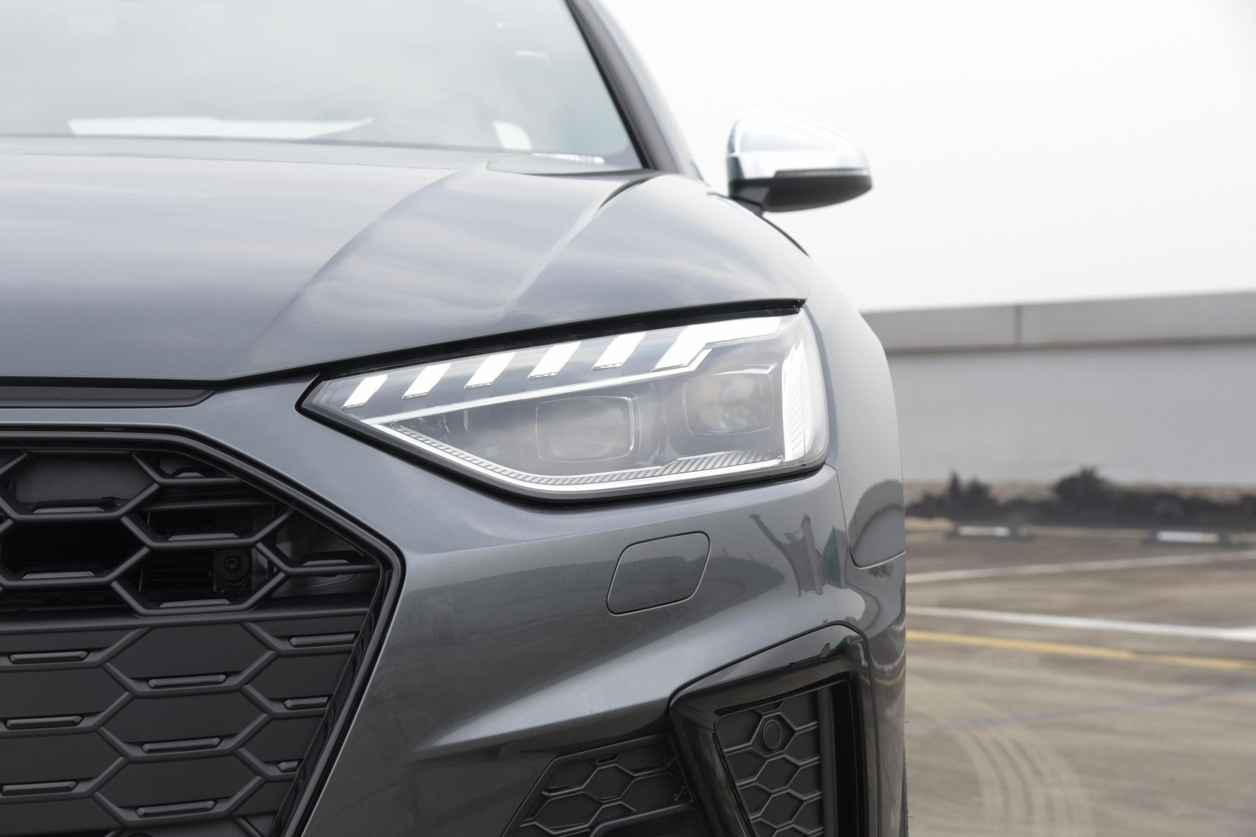 3.0t8at四驱车,3.0t8at轿车