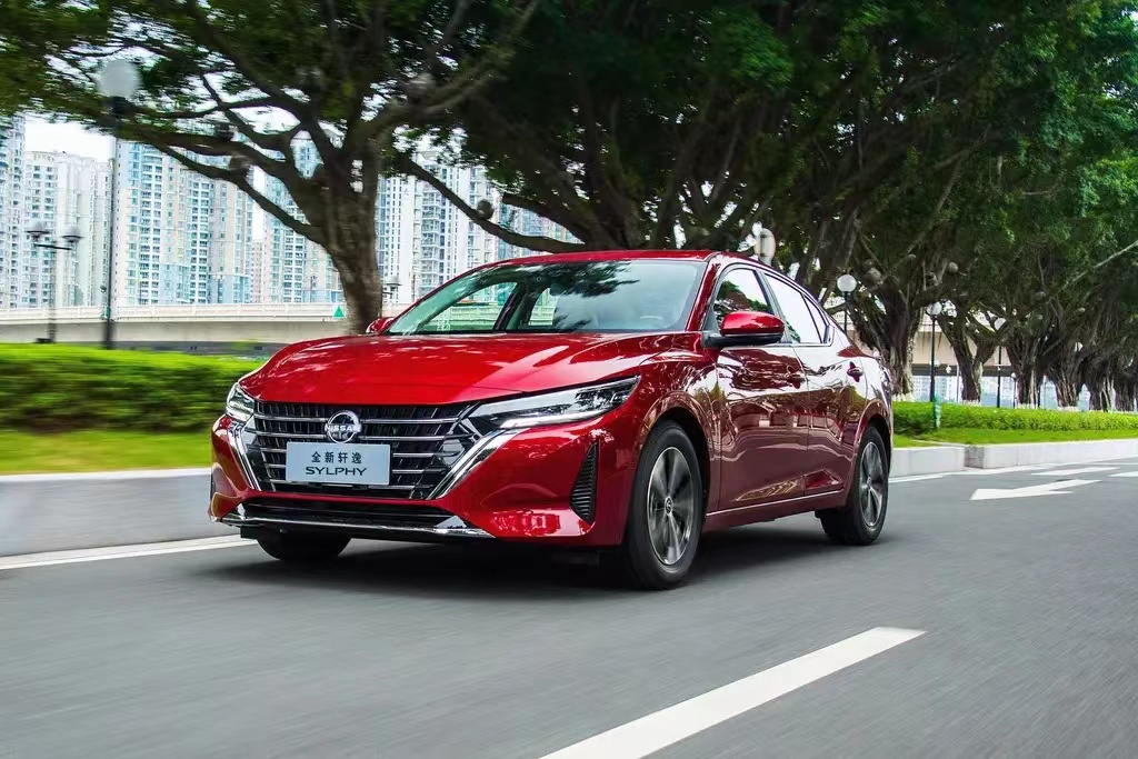 日产轩逸2024款经典1.6lcvt豪华版,日产轩逸2021款豪华经典1.6落地价