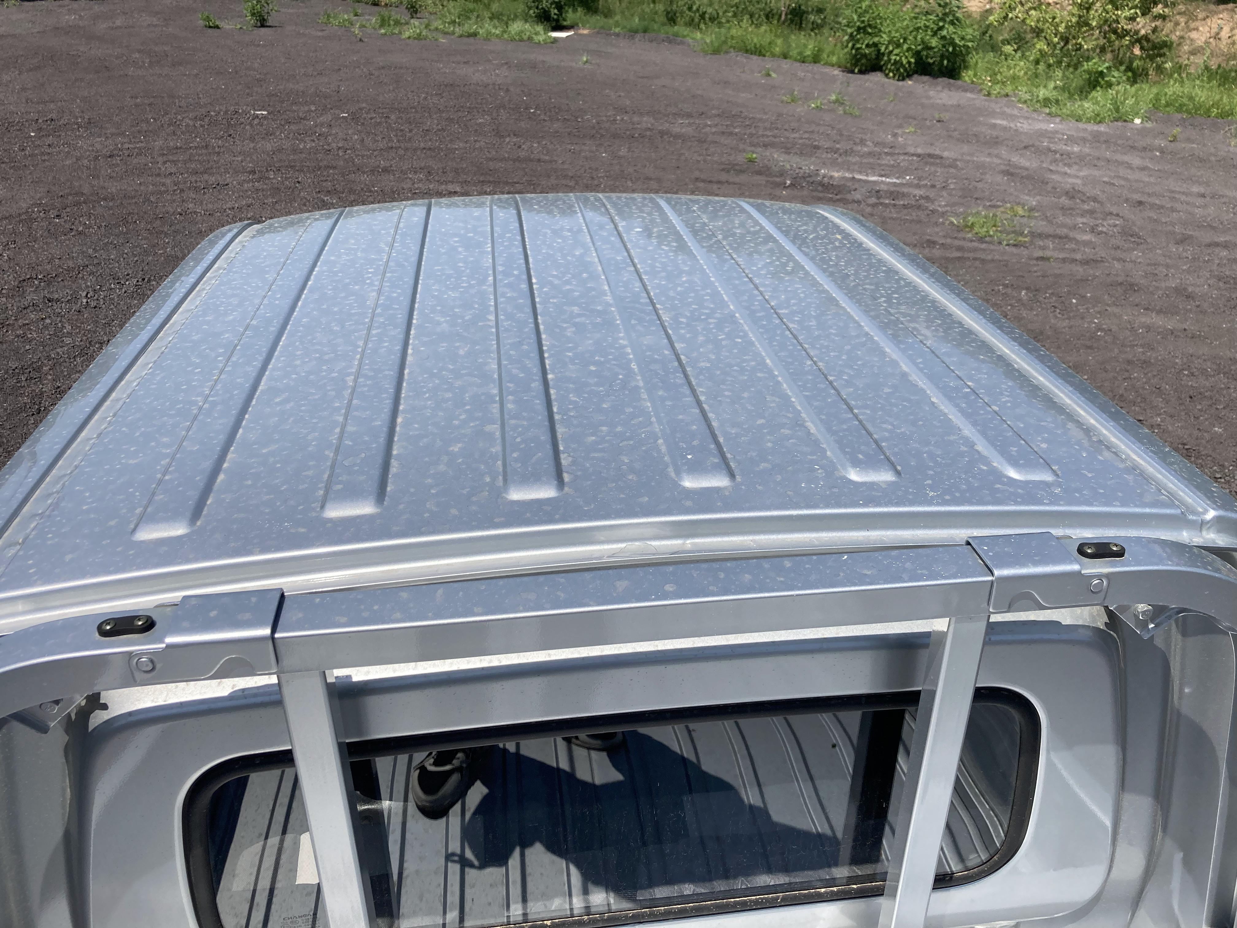 长安星卡对比荣光小卡,五菱之光小卡和长安星卡