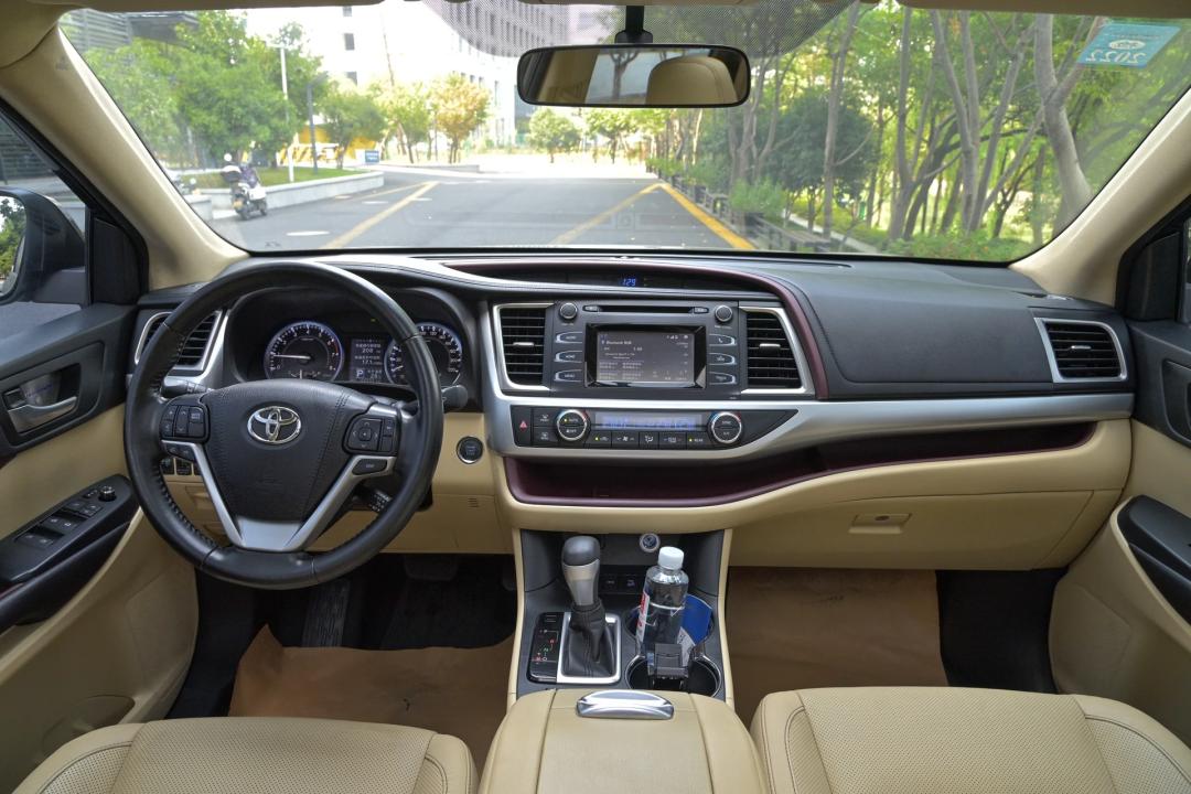 买一台二手老款四驱汉兰达,2015汉兰达四驱二手值多少钱