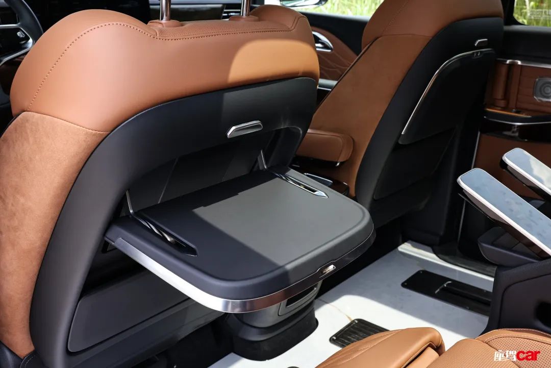 红旗mpvhq9三排,红旗首款mpvhq9电混预售价