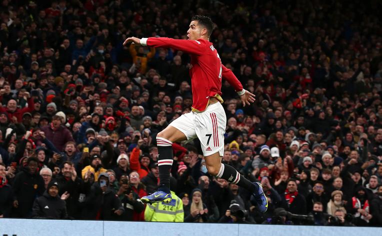 C罗最爱布加迪姆巴佩没驾照梅西内马尔等球星最爱哪台车？