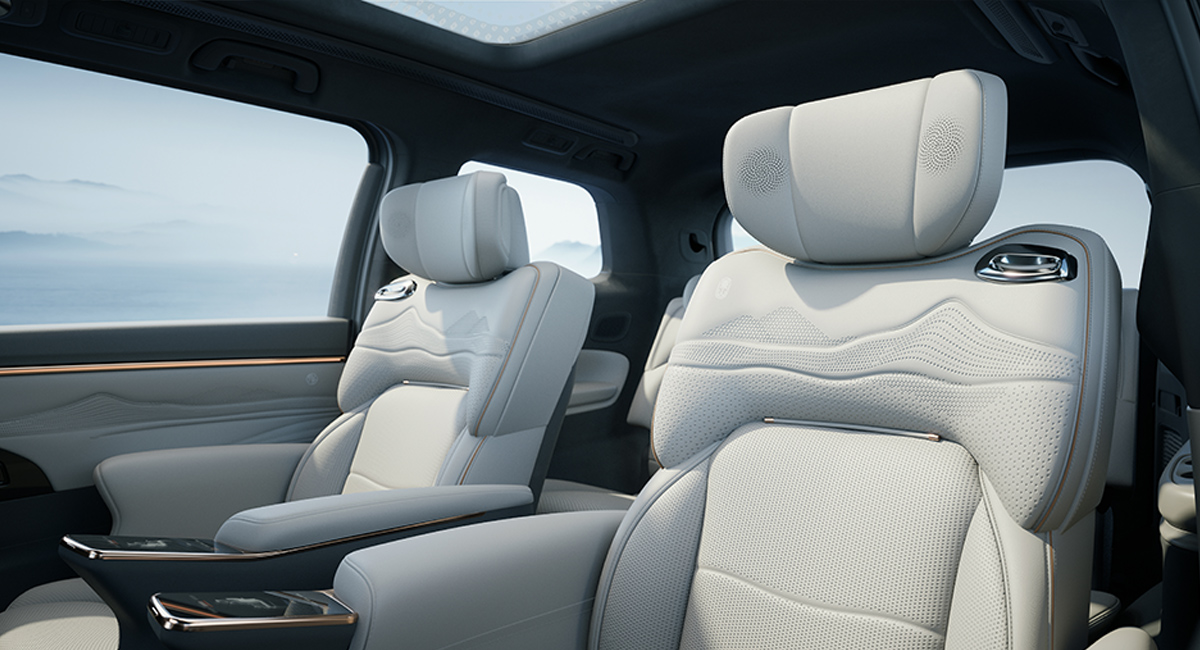 24款腾势d9与别克世纪7座怎么选,别克旗舰MPV对比腾势D9