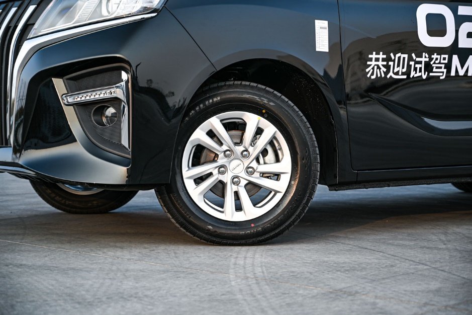 性价比至上，试驾北汽制造王牌