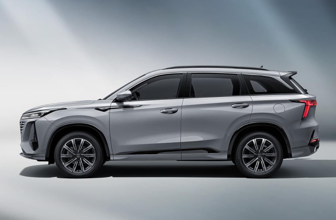 第三代cs75plus燃油版啥时候上市,第三代cs75plus燃油版