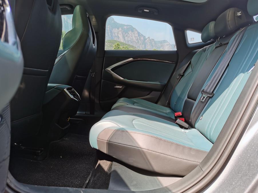 mg7新款轿跑,mg7堪称国产的轿跑天花板