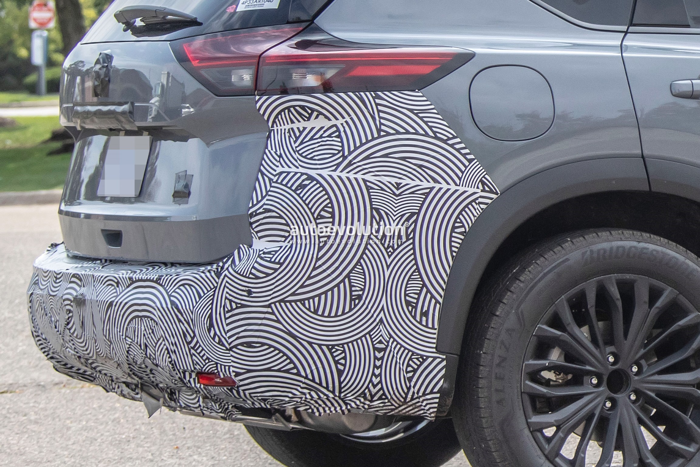 奇骏外观改款,改款日产奇骏官图发布