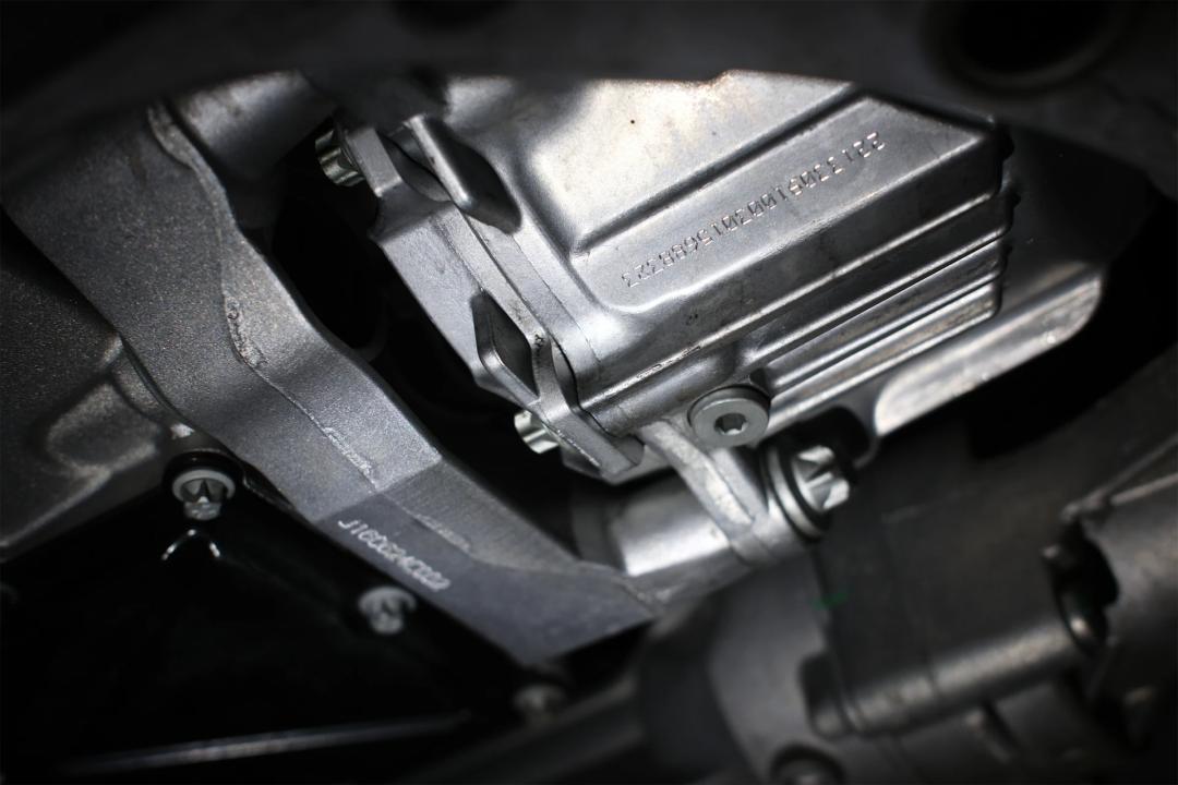 卖二手奔驰glc260注意什么,瑕疵17年奔驰glc260二手多少钱