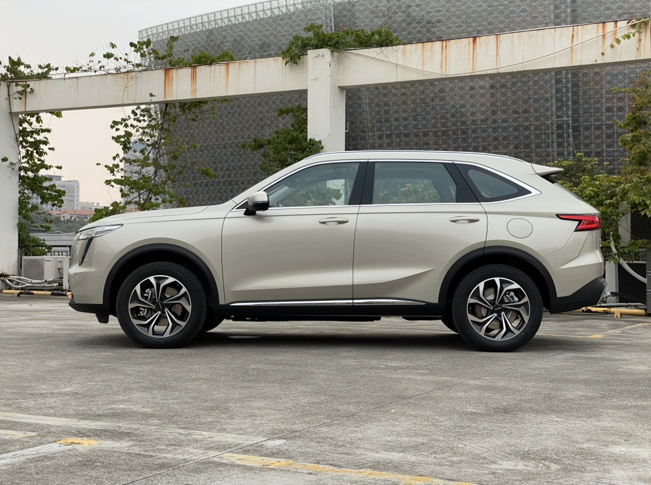 静态体验哈弗枭龙MAX,买得到的柴油suv