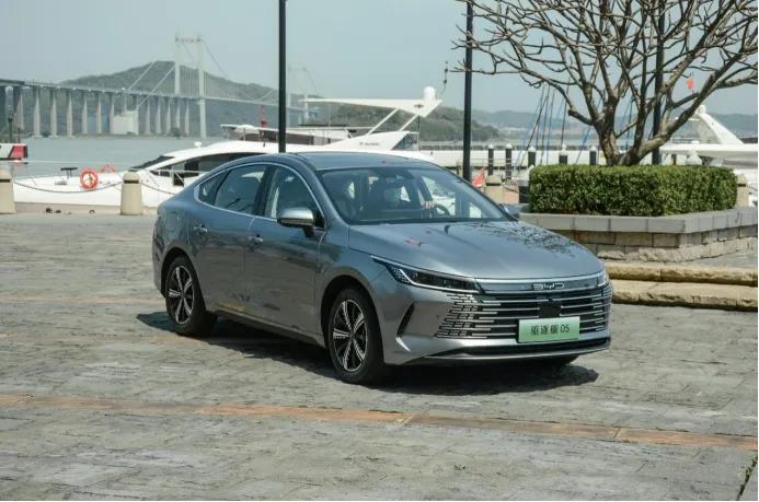 比亚迪驱逐舰05真实车主感受,2024款比亚迪驱逐舰05落地价