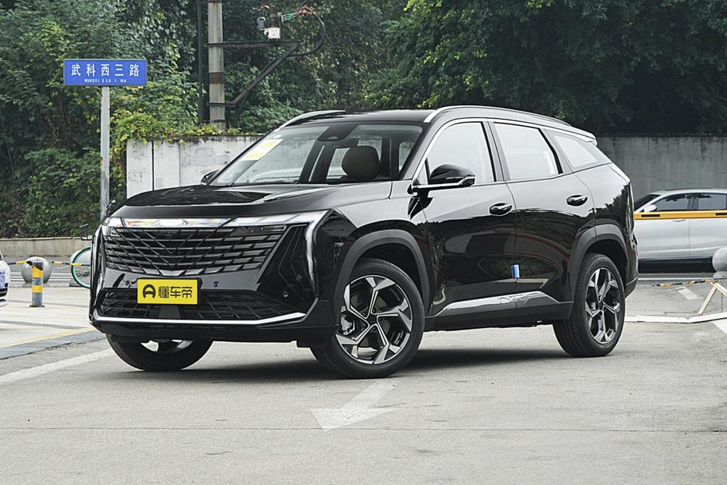 各级别最热销的8款车买它准没错,最低6万起这4台精品轿车家用首选