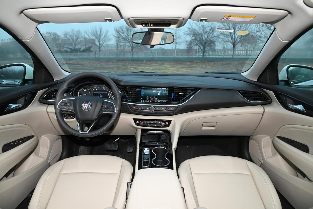 别克君威1.5t精英版省油吗,19君威1.5t精英型外观颜色