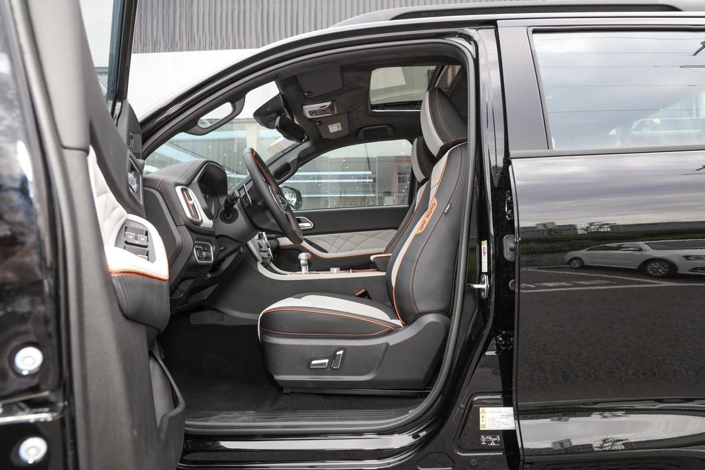 限时优惠500元欢迎试乘试驾,轩逸限时优惠3.80万欢迎试乘试驾