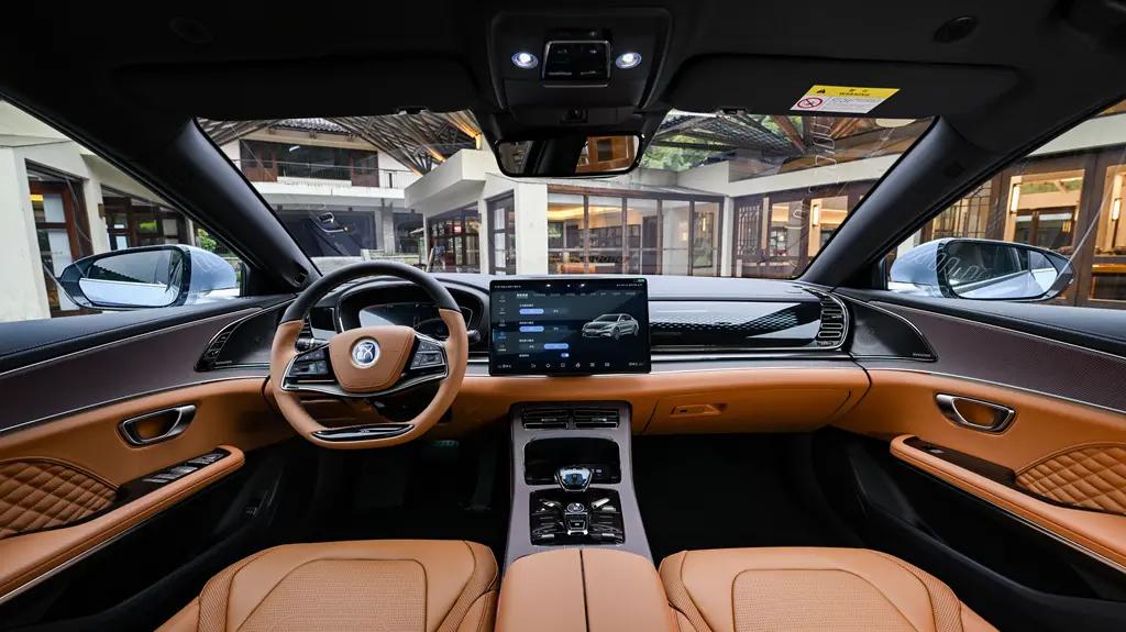 感受中式豪华比亚迪汉ev,2022款比亚迪汉ev有哪些新科技