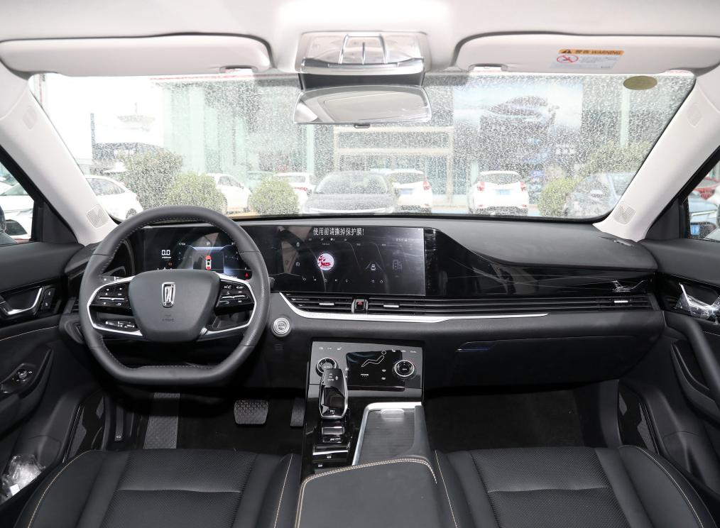 新款奔腾b70到底怎么样,奔腾b70内饰有几个颜色大全