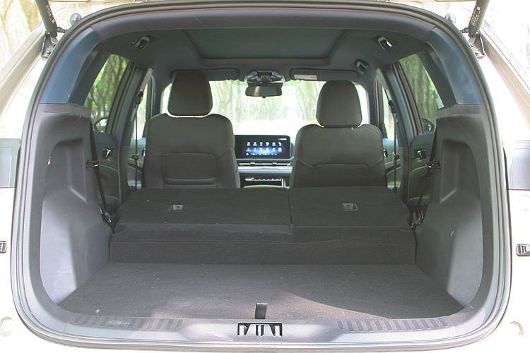 江铃福特领睿极境版动力如何,最新江铃福特领睿试驾