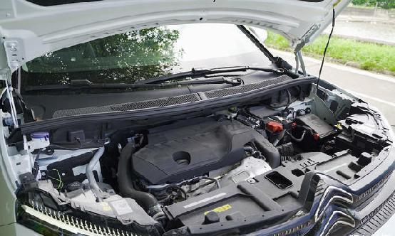 天逸beyond的驾驶感受比汉兰达好,2022款天逸共创版和天逸beyond