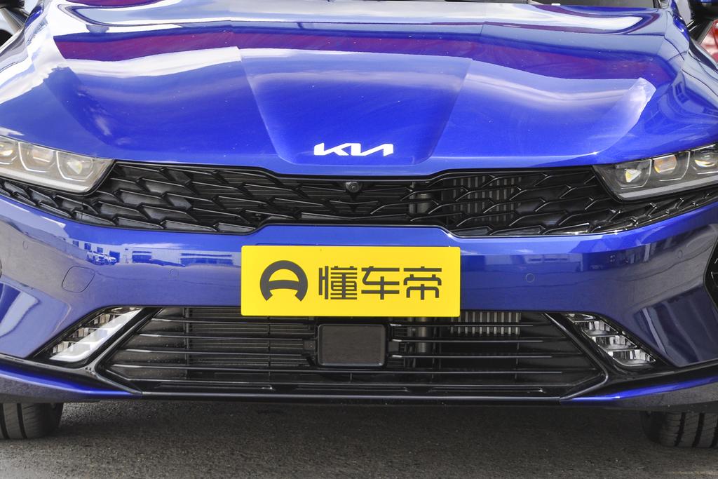 全新起亚k5深度测评,新起亚k5值得等么