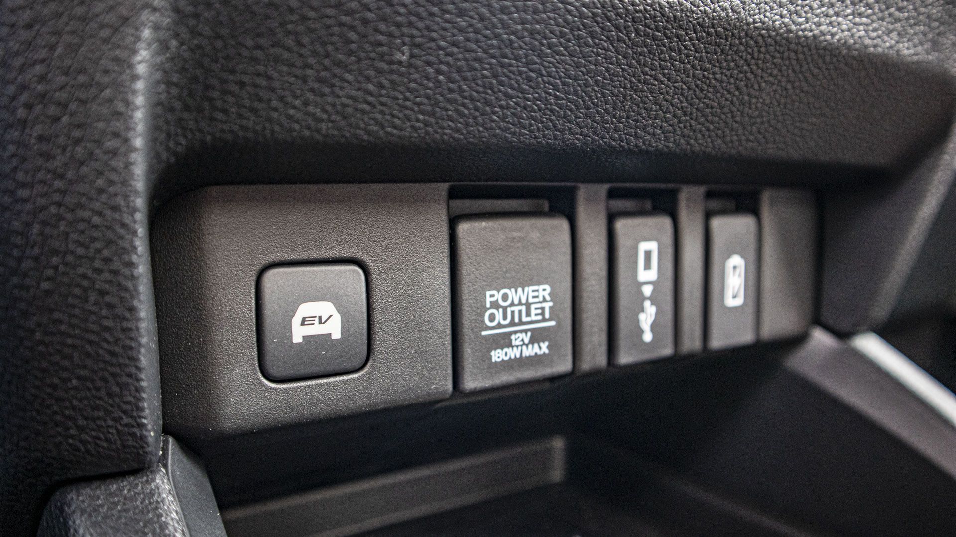 改款之后不止家用试驾全新奥德赛,2022款本田奥德赛混动版试驾视频