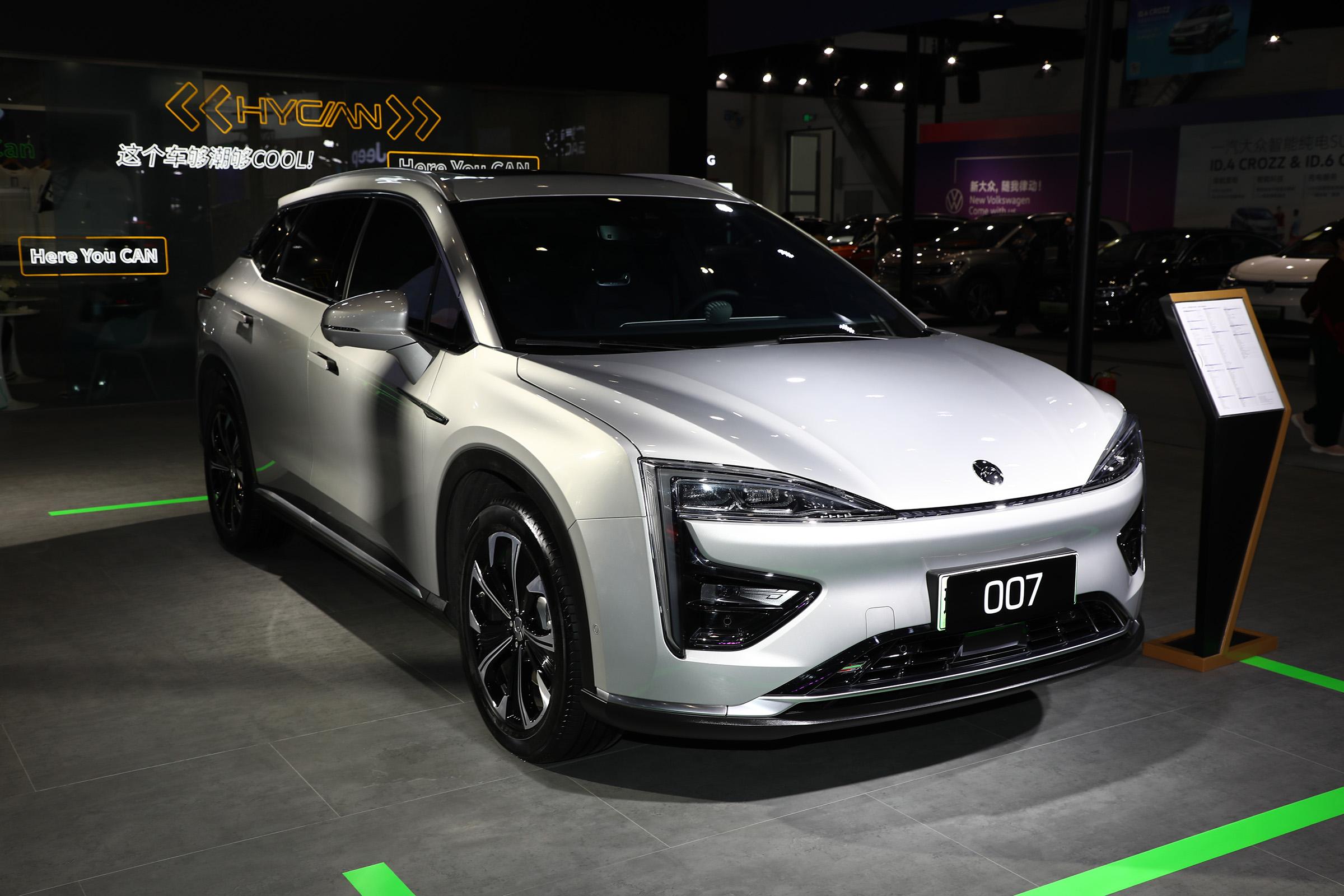 推荐朋友购买了还拿佣金犯法吗,推荐朋友投资一个项目属于合伙吗