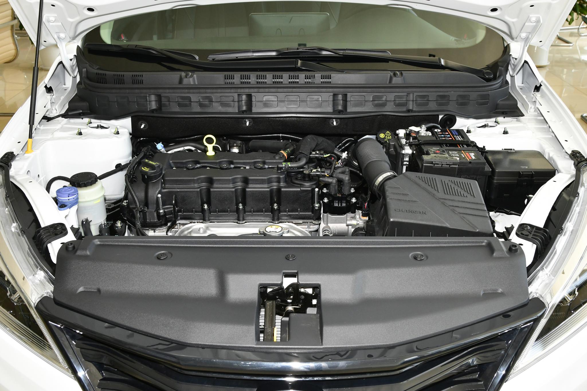 长安逸动dt19款,逸动dt2018款